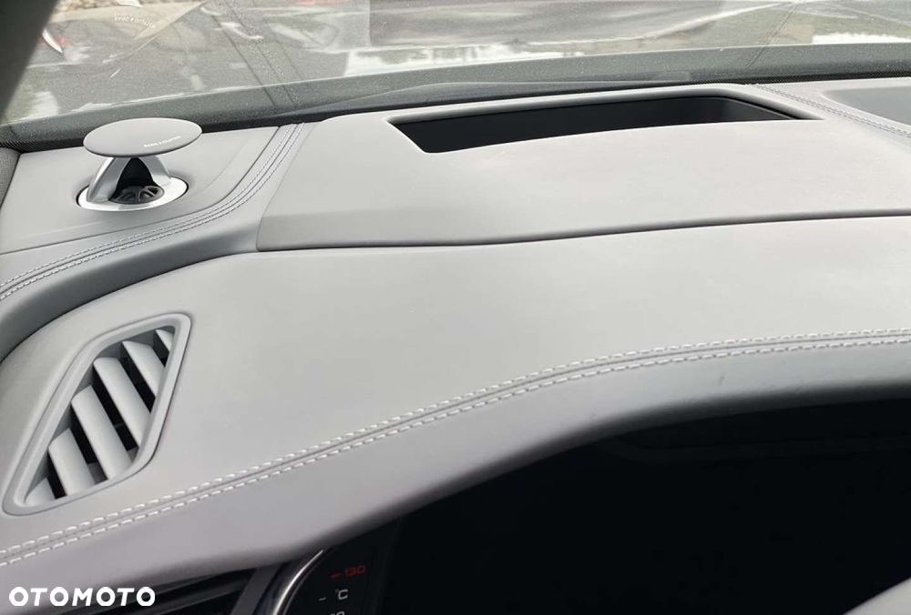 Audi Q8 - 37