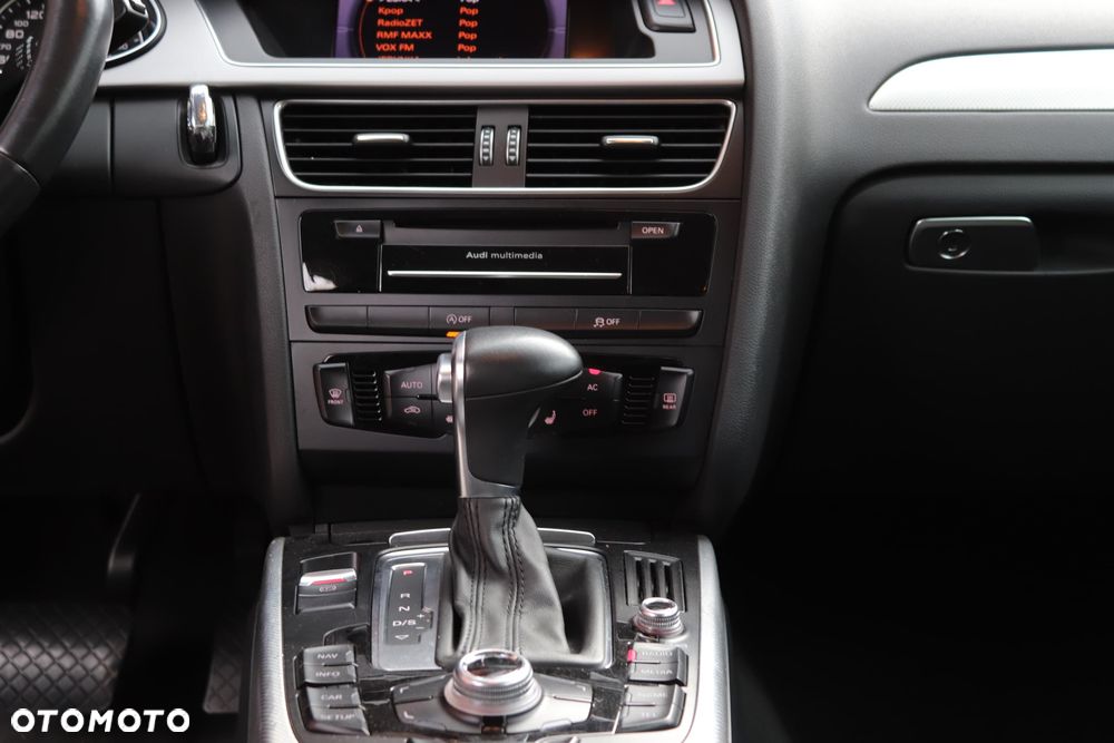 Audi A4 Avant 2.0 TDI DPF multitronic Ambiente - 12