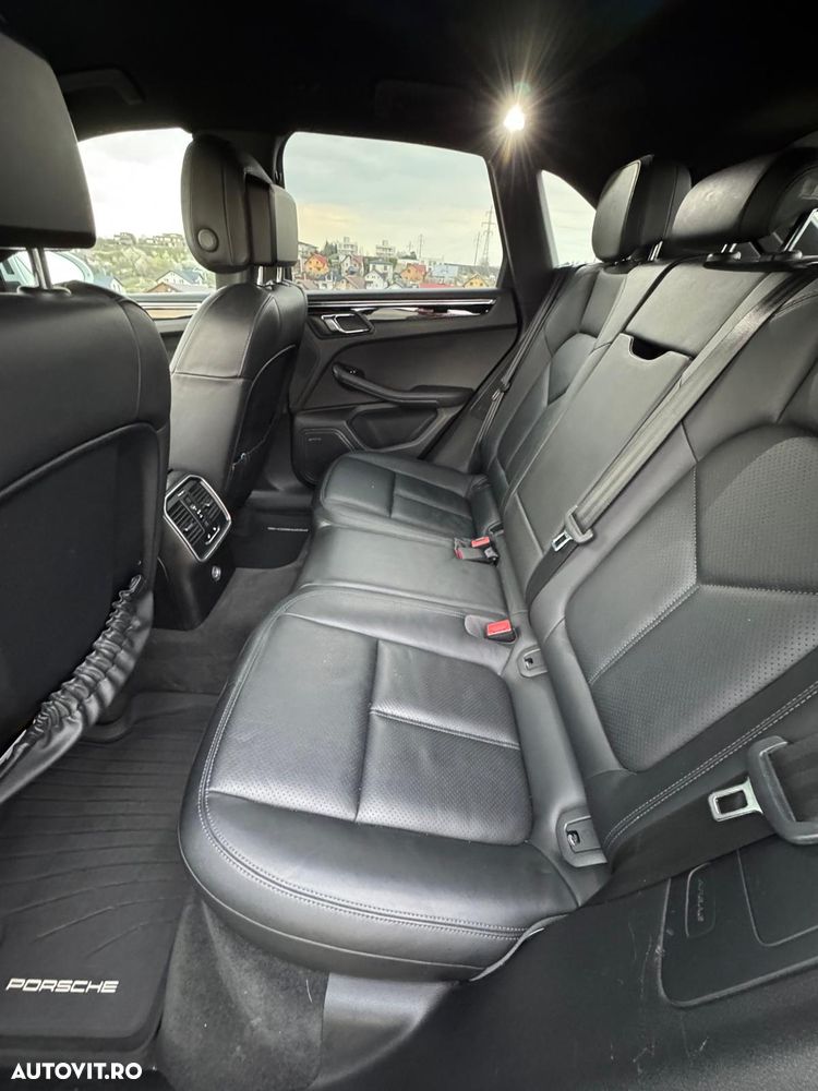Porsche Macan 3.0 PDK S - 12