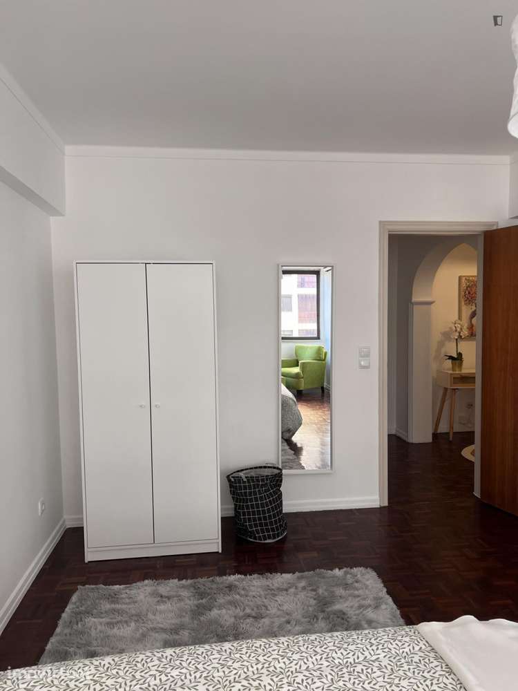 Quarto - localizado em Sacavém Lisbon - Grande imagem: 2/19