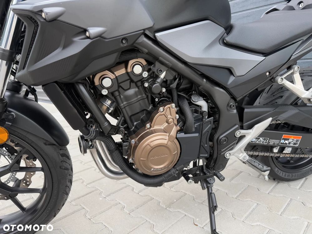 Honda CB - 19