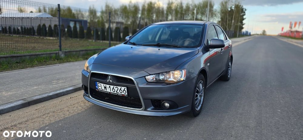 Mitsubishi Lancer 1.8 Inform LPG - 2