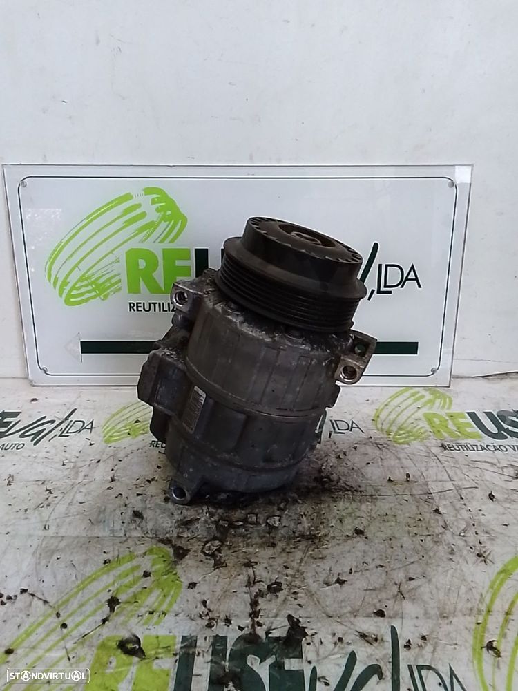 Compressor Do Ar Condicionado Mercedes-Benz C-Class (W204) - 2