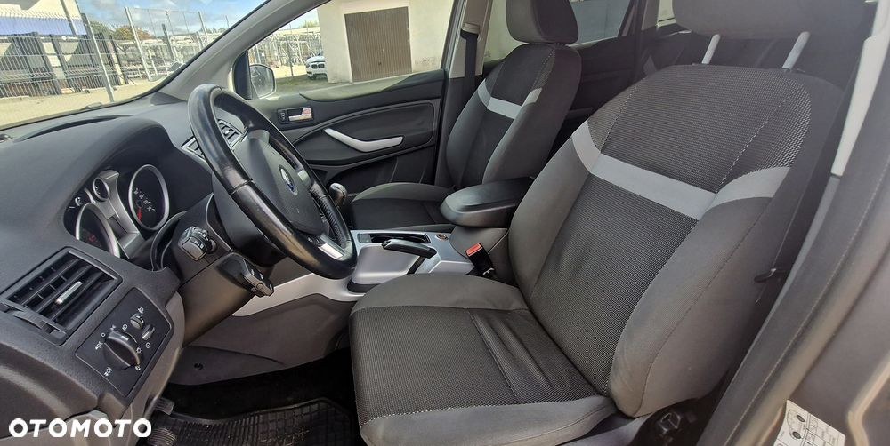 Ford Kuga - 5