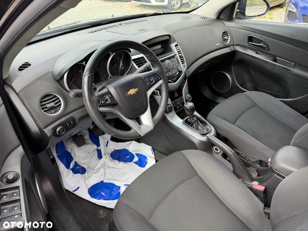 Chevrolet Cruze 1.8 LT - 37