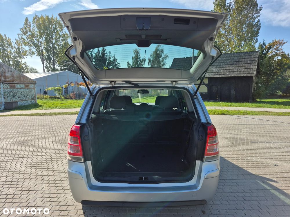 Opel Zafira 1.8 Active - 33