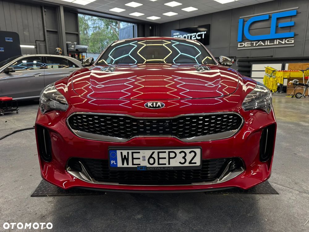Kia Stinger 2.0 T-GDI GT Line - 3