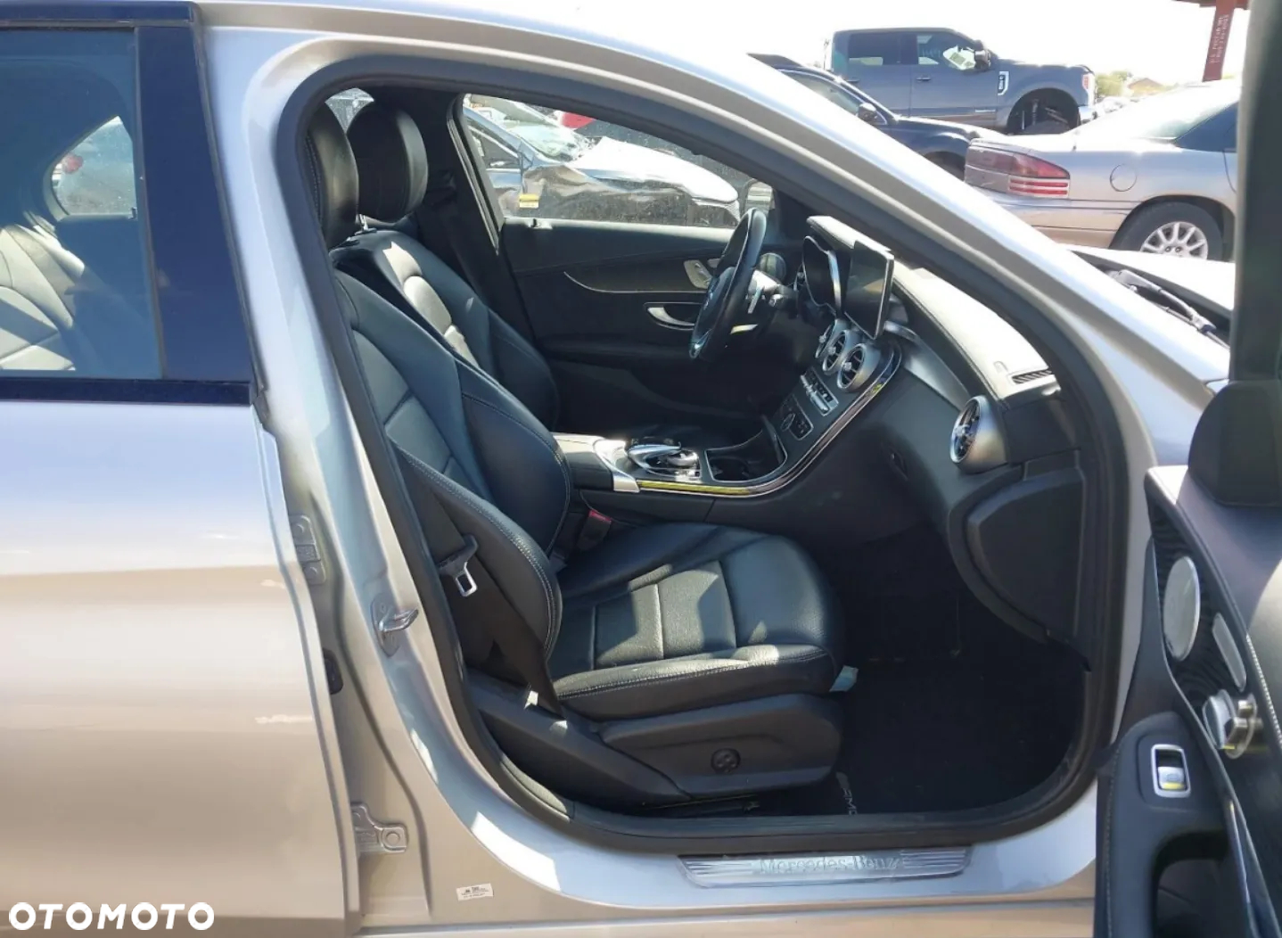 Mercedes-Benz Klasa C 300 9G-TRONIC AMG Line - 7