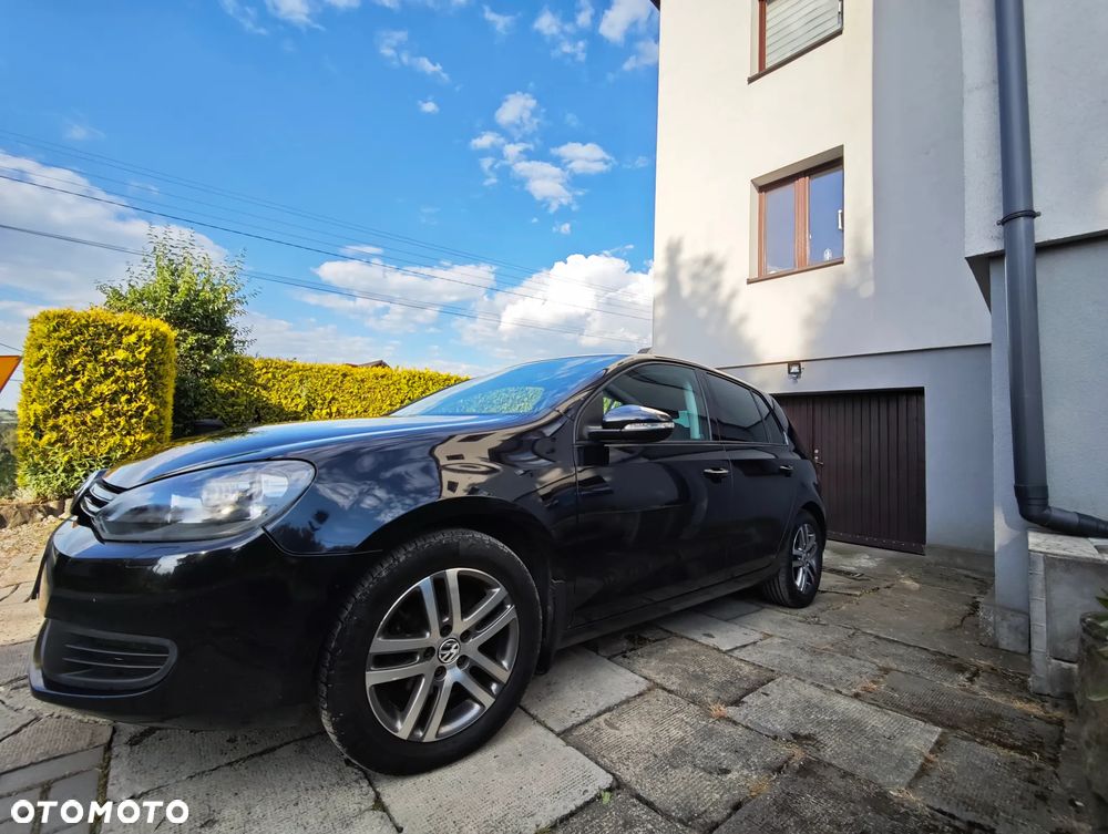 Volkswagen Golf 1.6 TDI DPF BlueMotion Technology DSG Comfortline - 2