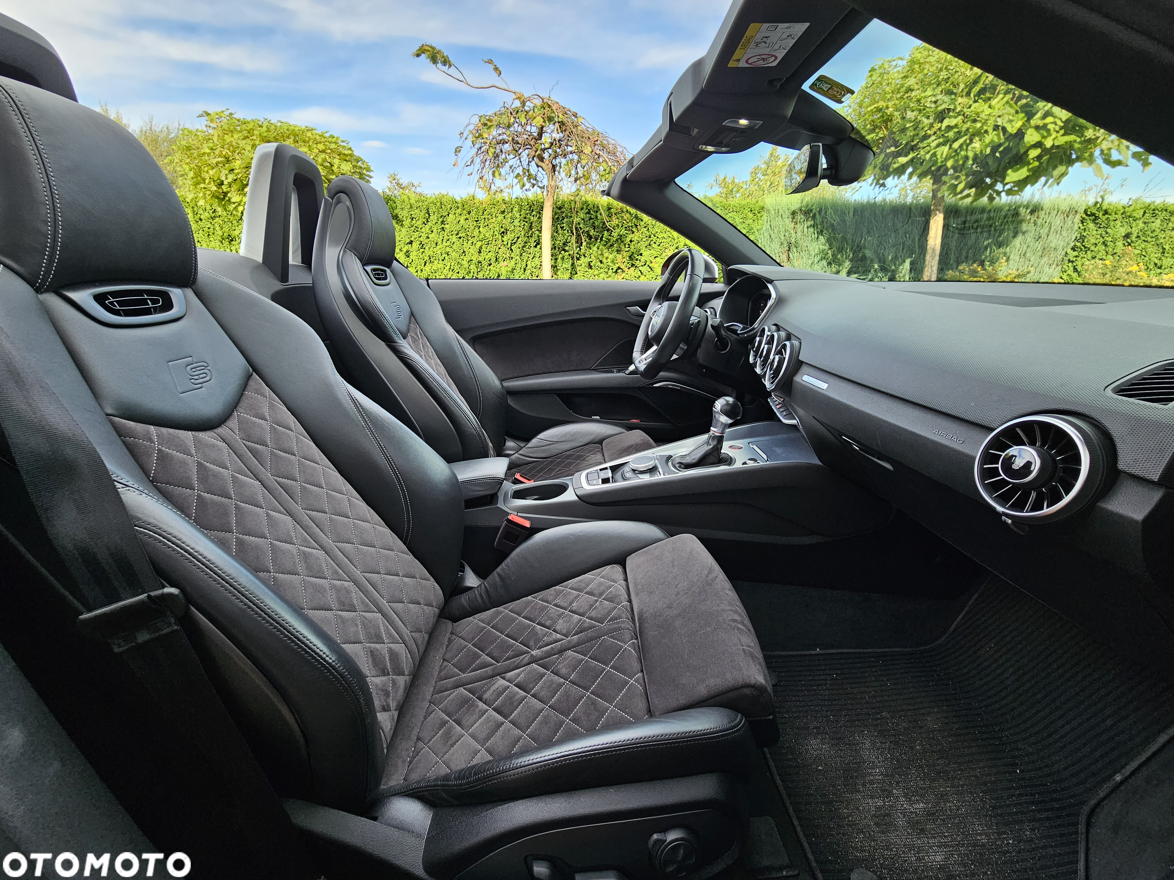 Audi TT S Coupé - 6