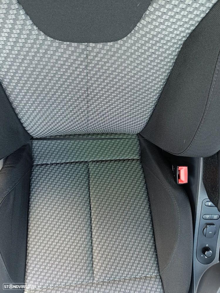 SEAT Leon 1.9 TDI Sport Limited - 19