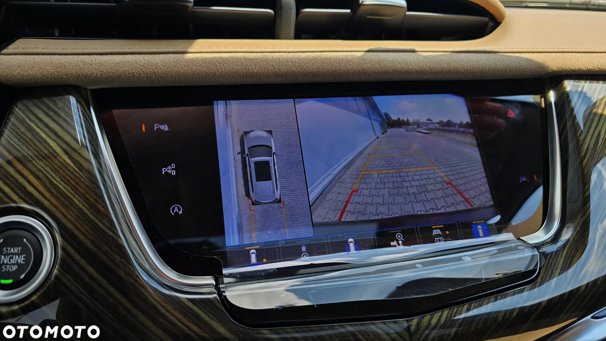 Cadillac XT6 - 24