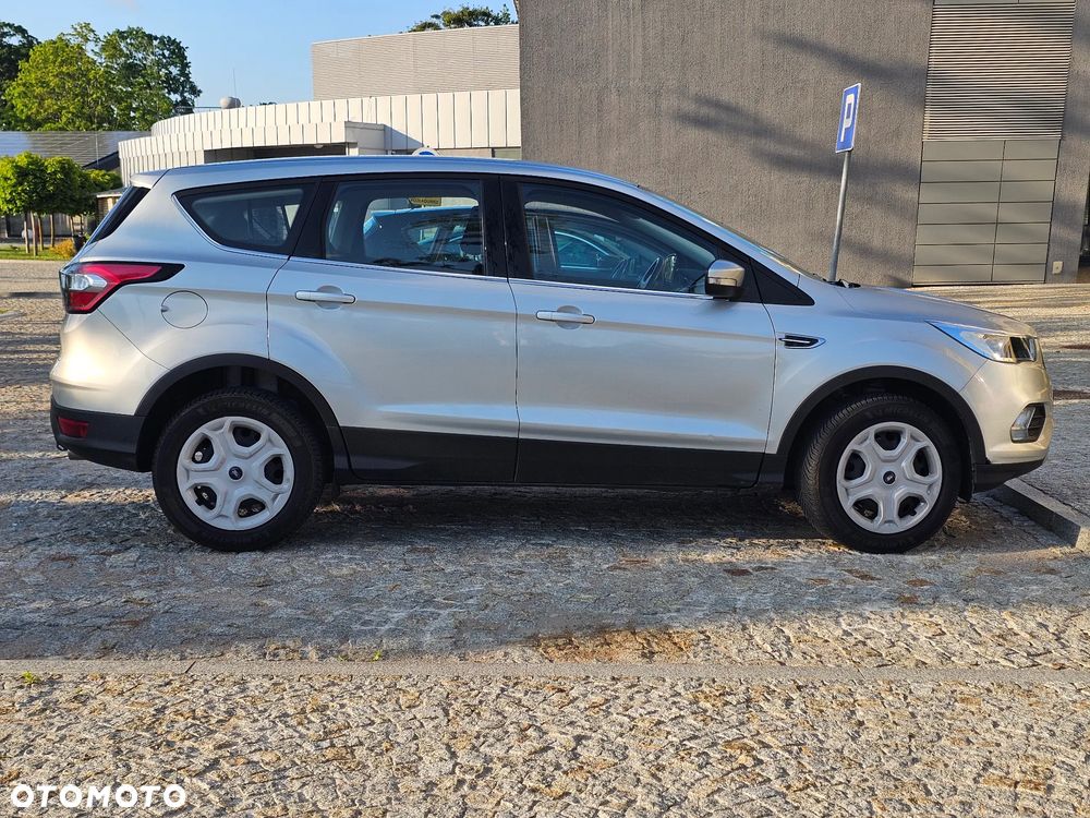 Ford Kuga 2.0 TDCi AWD Trend - 6