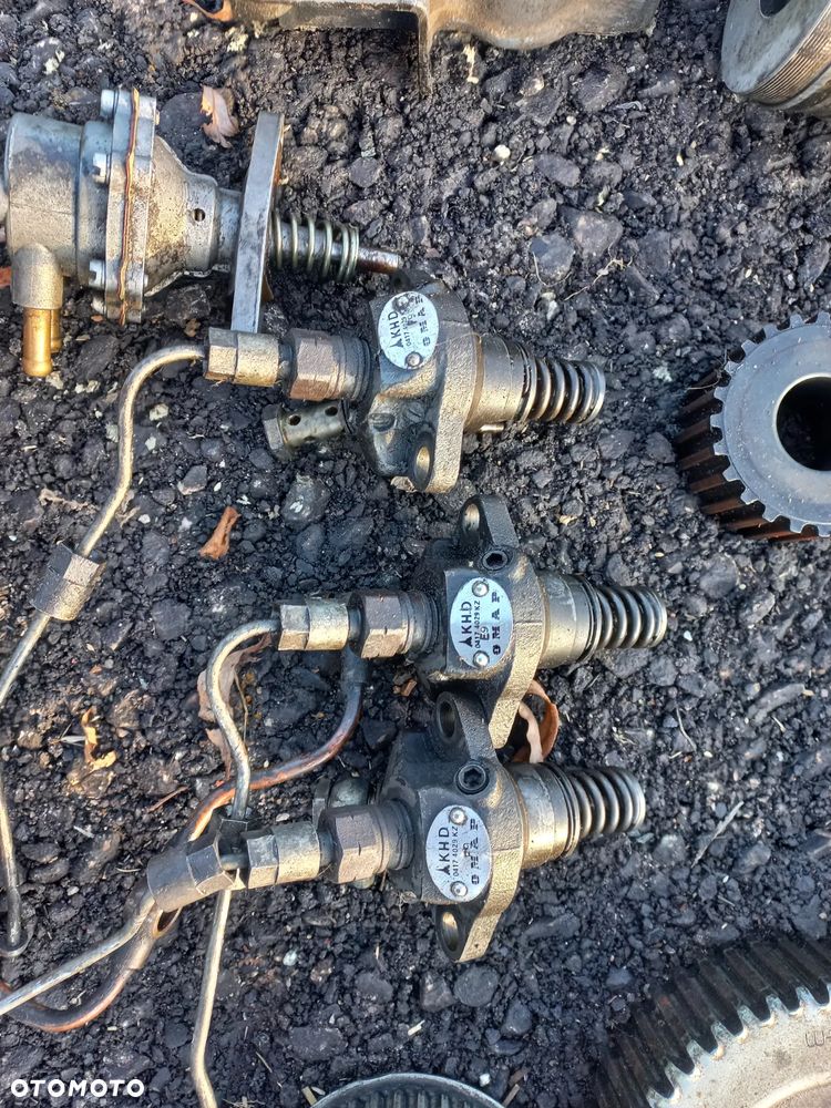 Części silnik DEUTZ F2L912,F3L1011,blok,głowica,wał,miska olejowa,korbowód,tłok,wałek rozrządu,koło,cylinder,04174029K2,02108967R, - 7