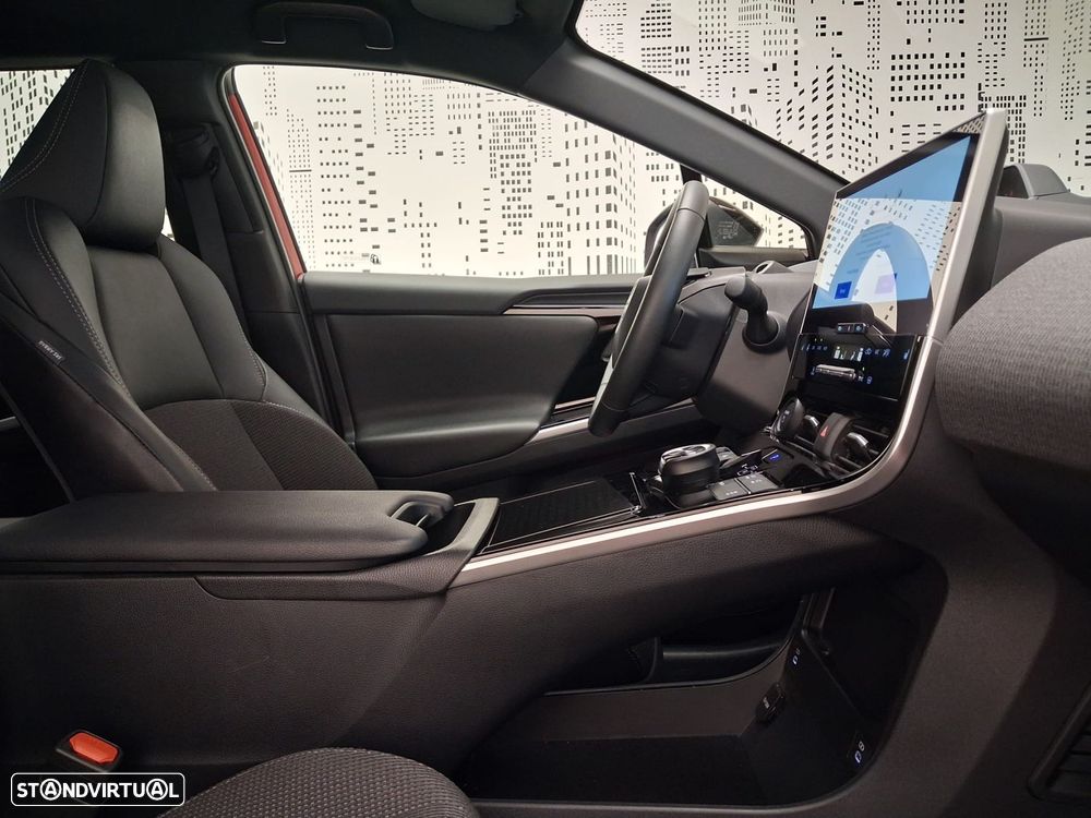 Toyota bZ4X 71,4 kWh Premium - 25