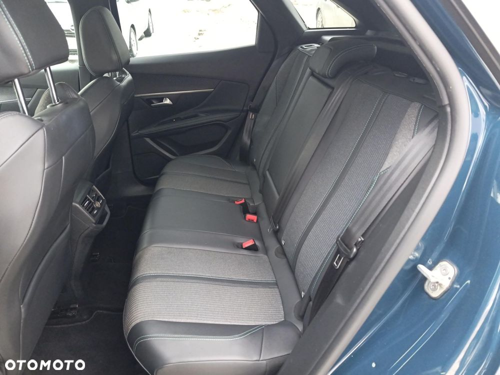 Peugeot 3008 1.5 BlueHDi Allure S&S - 9