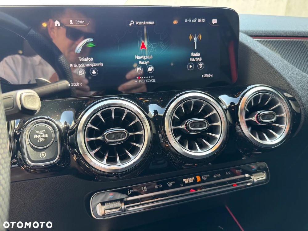 Mercedes-Benz GLA AMG 35 4-Matic - 25