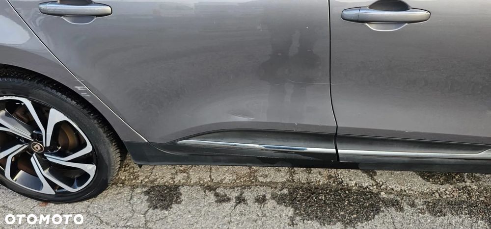 Renault Scenic BLUE dCi 120 BOSE EDITION - 6