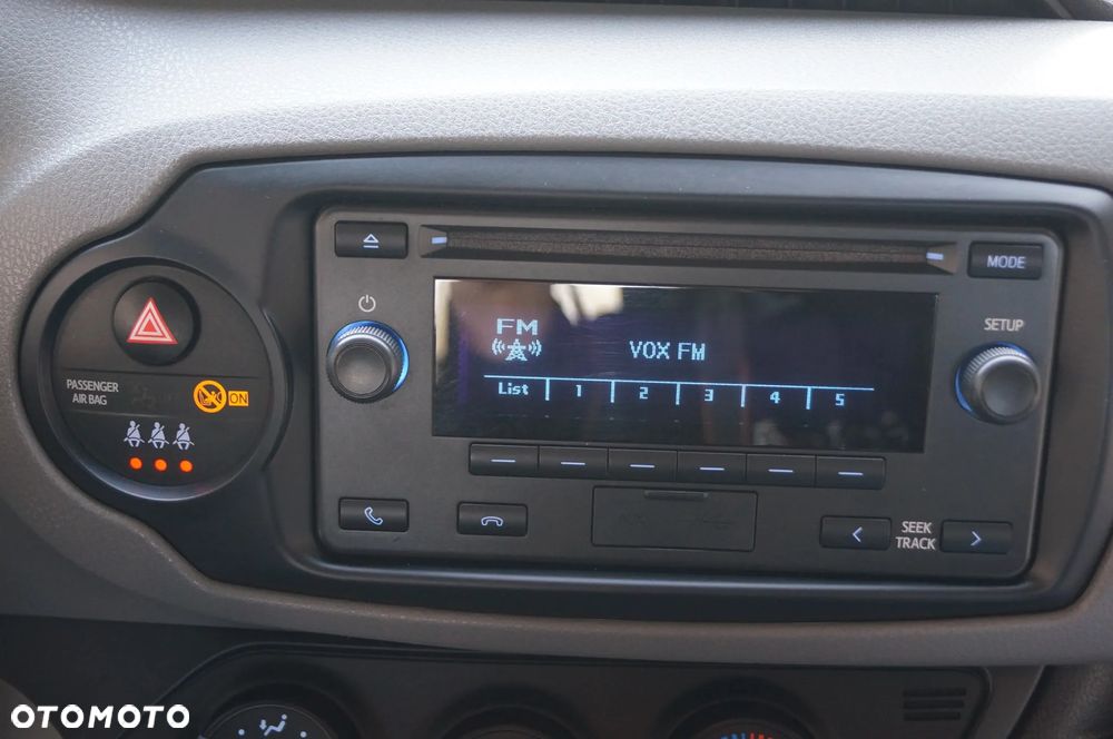 Toyota Yaris 1.0 Active - 35