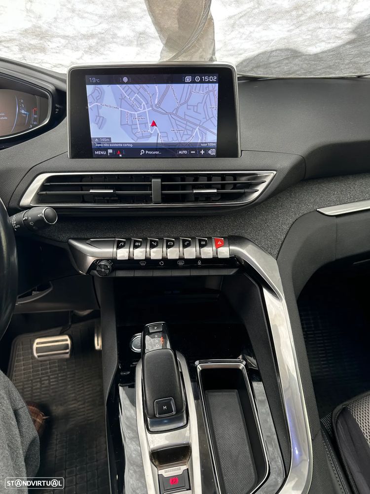 Peugeot 3008 1.2 PureTech Allure EAT6 - 12