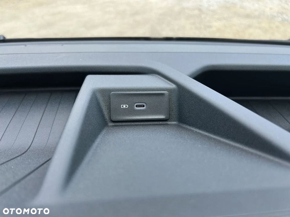 Volkswagen Crafter 35 AUTOMAT/Fugron L4H3, 2.0 BiTDI 177 KM, Wysoki dach, r. o. 4490mm - 33