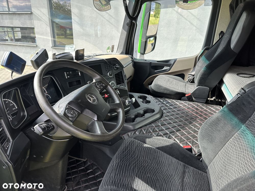 Mercedes-Benz ACTROS 1843 - 9