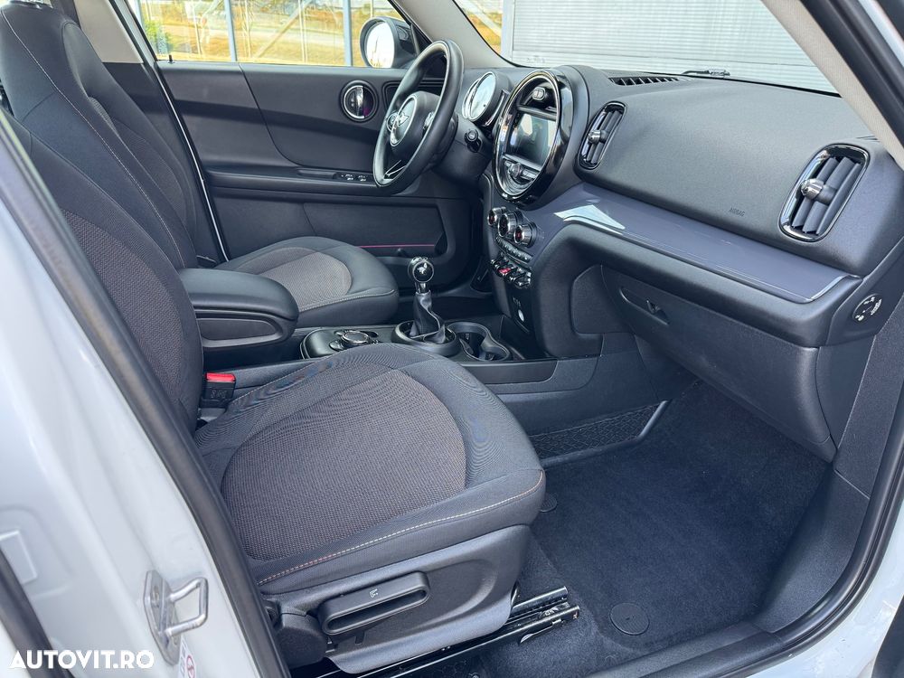 Mini Countryman Cooper ALL4 - 9
