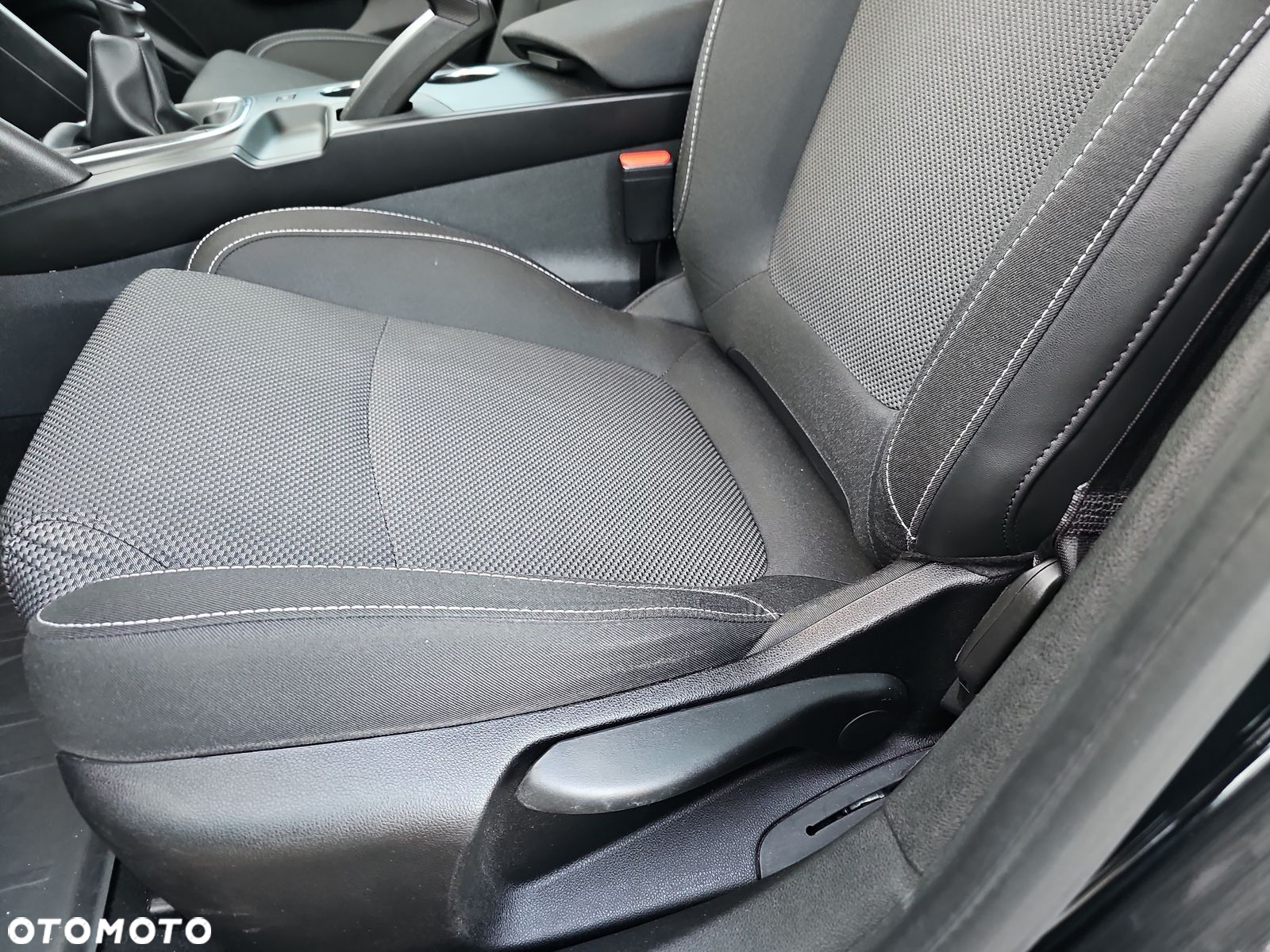 Renault Megane 1.3 TCe Zen - 21