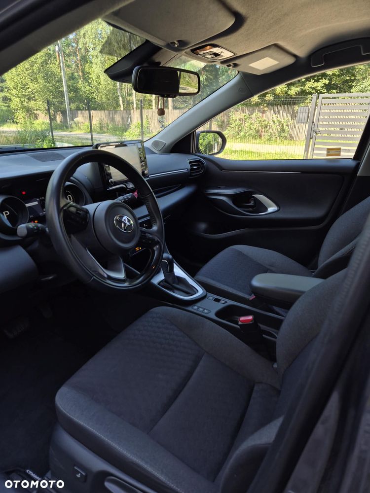 Toyota Yaris 1.5 Style CVT - 4