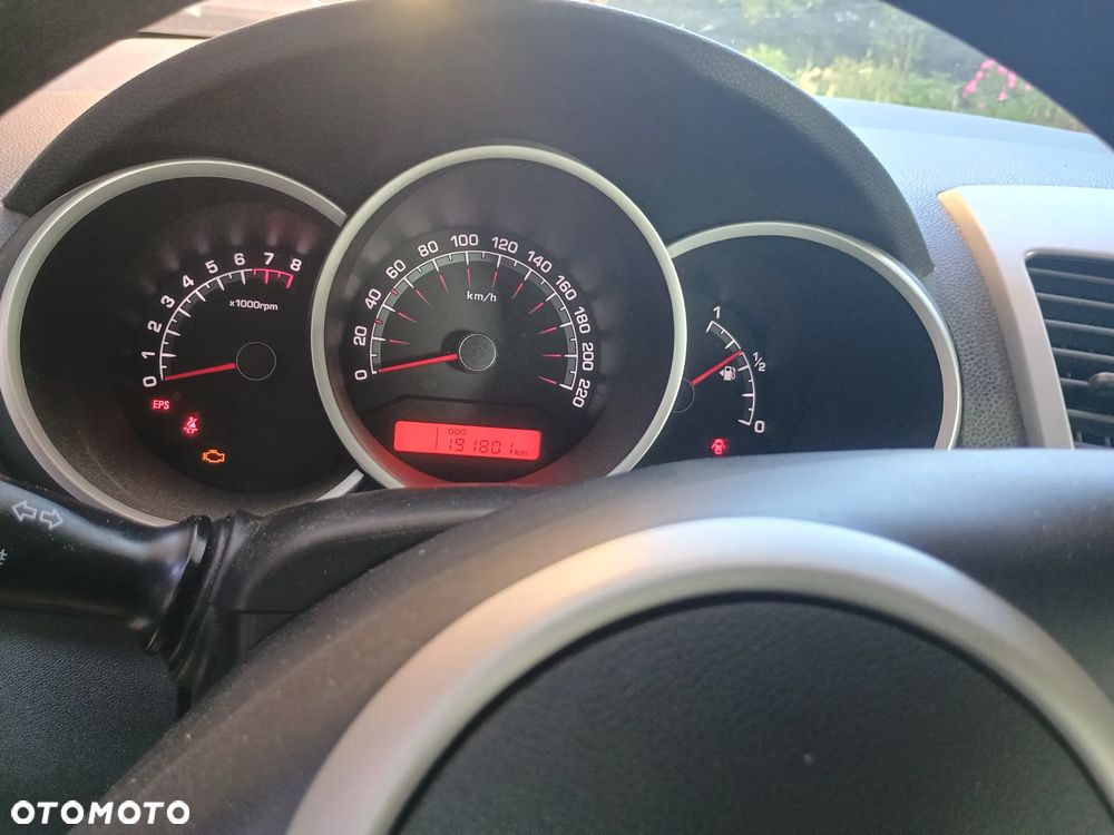 Kia Venga 1.4 S - 5