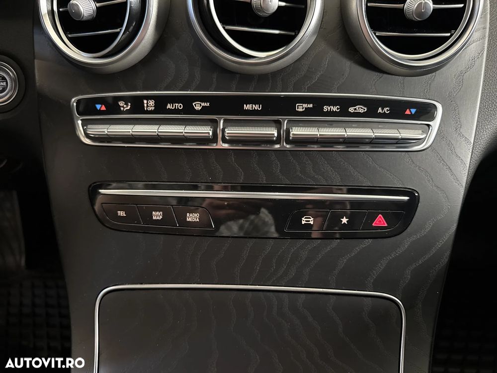 Mercedes-Benz GLC Coupe 200 4MATIC MHEV - 19
