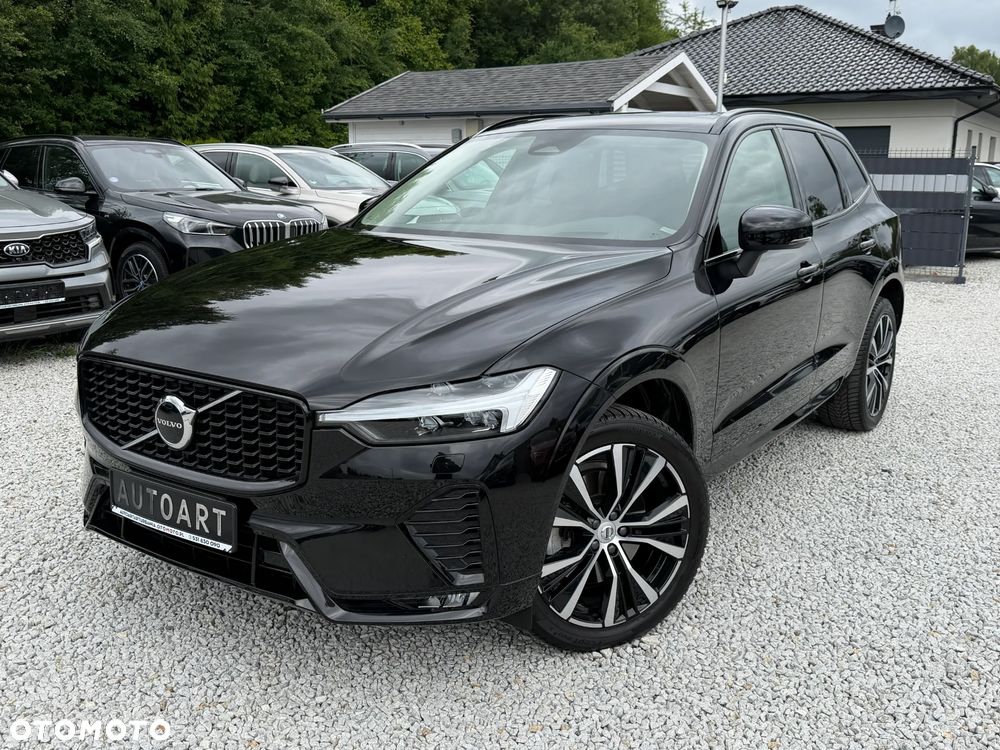 Volvo XC 60 B4 D AWD Ultimate Dark - 4
