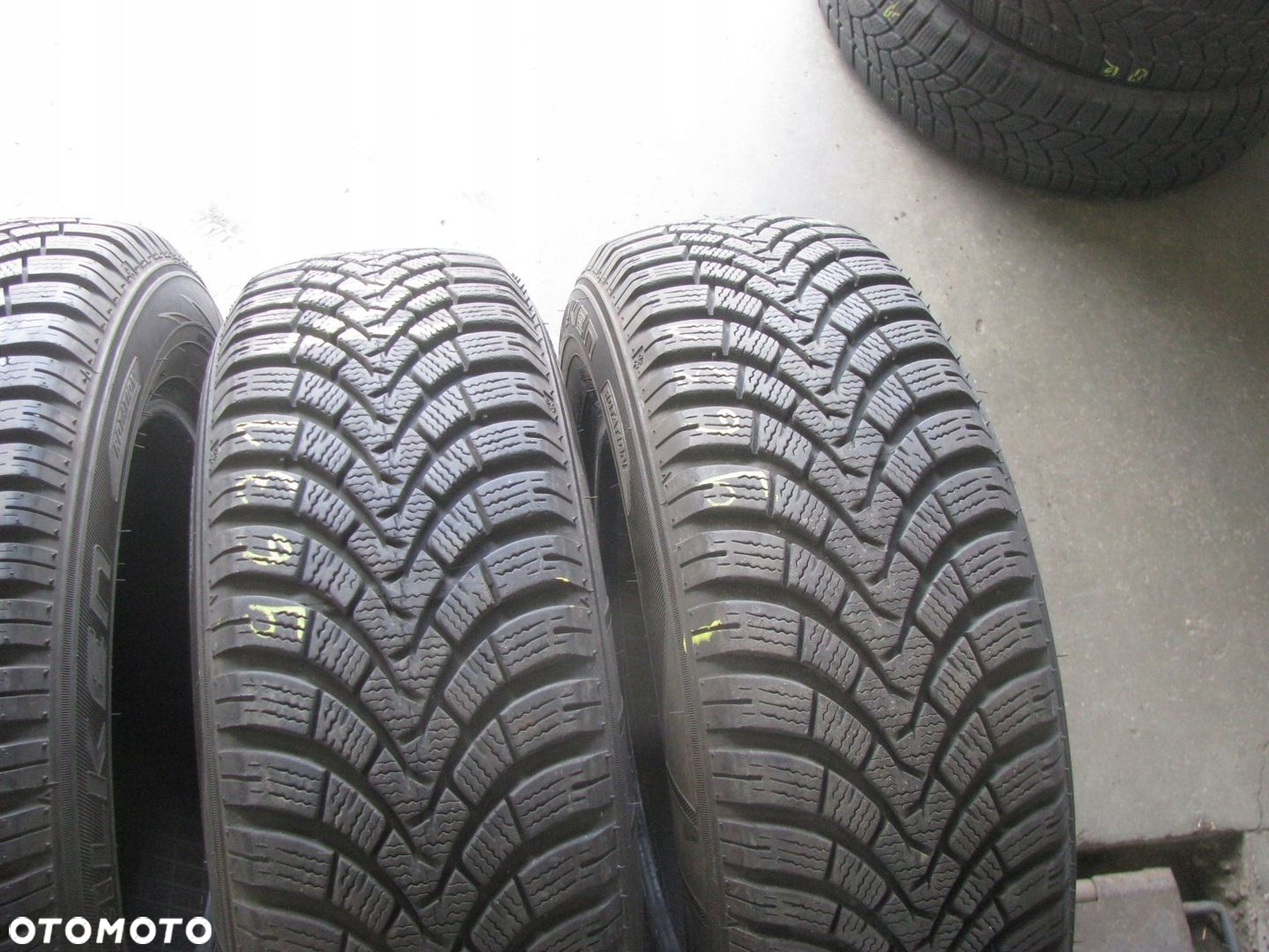 Opona zimowa Falken EuroWinter HS01 175/65R14 82 T - 3