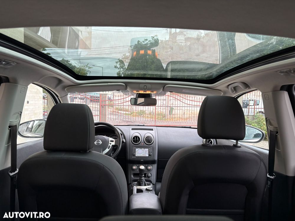 Nissan Qashqai 1.6 DCI 4 x 4 DPF tekna - 11