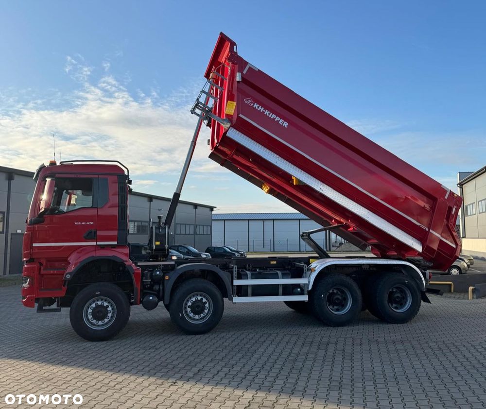 MAN TGS TG3 E6 41.470 / 8X8/ 2022 /  KH-KIPPER /  MANUAL - 3