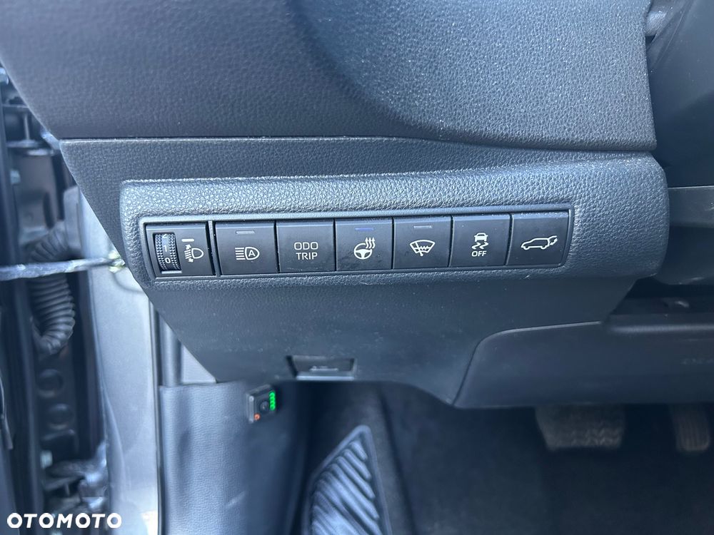 Toyota Corolla 1.8 Hybrid GR Sport - 31