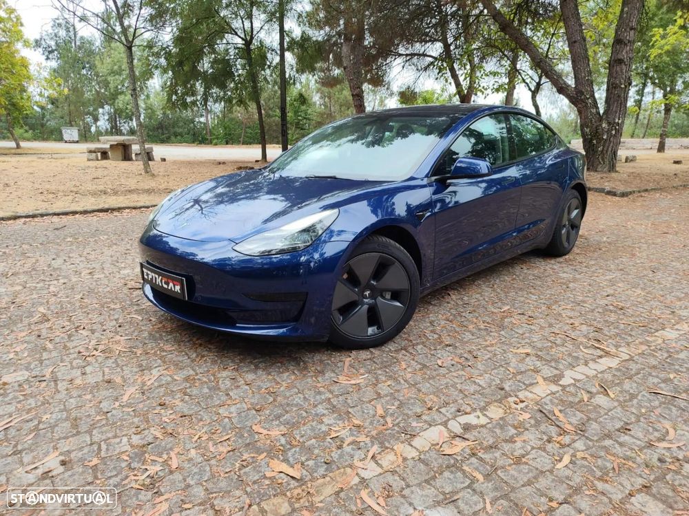 Tesla Model 3 Standard Range Plus RWD - 1