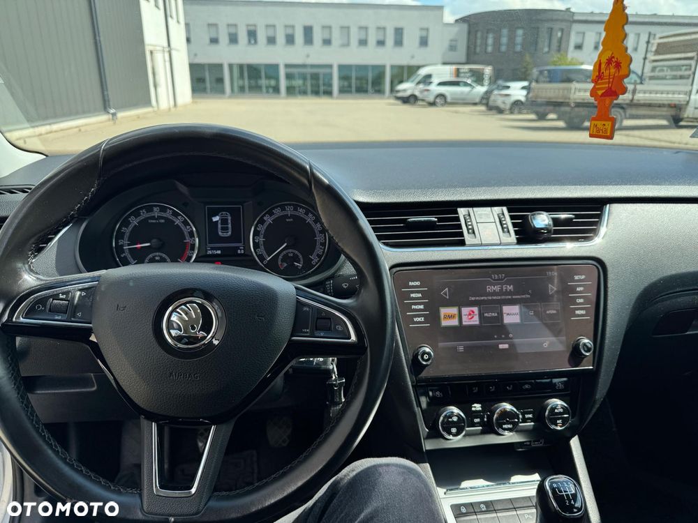 Skoda Octavia - 2