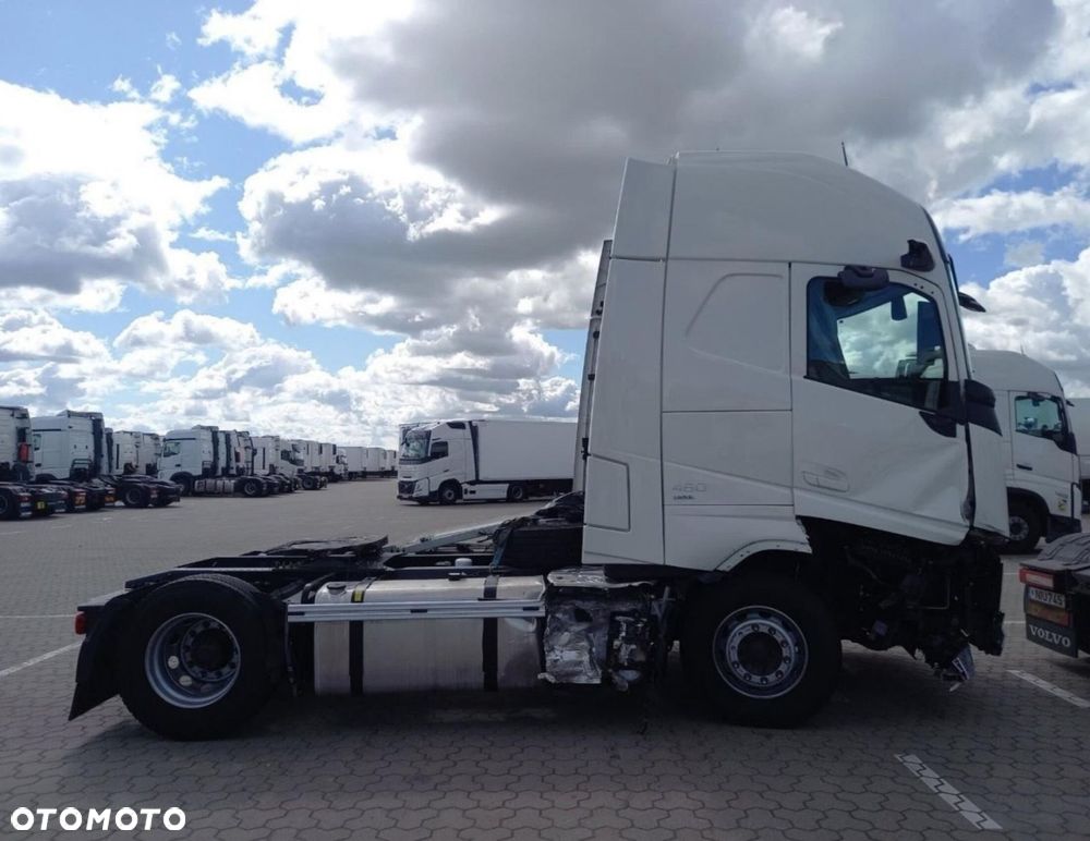Volvo FH 460 AERO Globetrotter XL ACC i-Save I-ParkCool SideSkirts Mirror Cam - 7