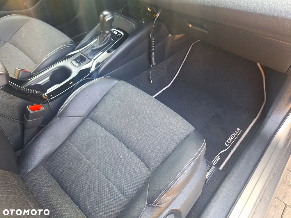 Toyota Corolla - 20