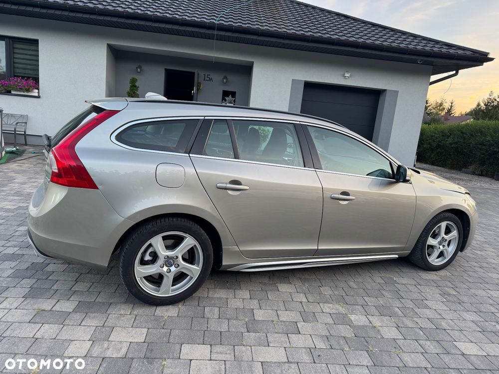 Volvo V60 D2 Edition - 6