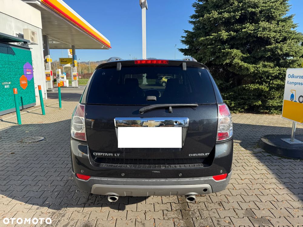 Chevrolet Captiva 2.0 d LT high - 3