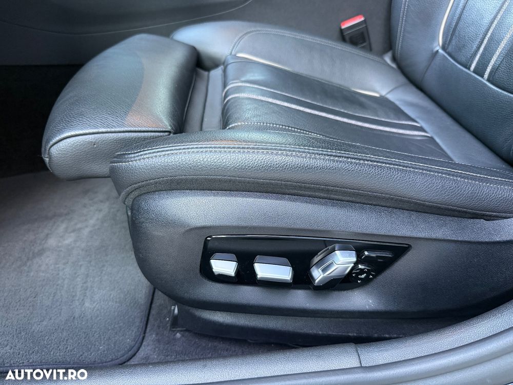 BMW Seria 5 520d Aut. M Sport Edition - 26