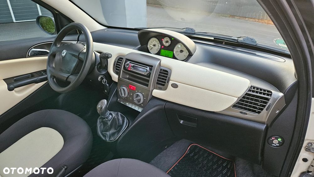 Lancia Ypsilon Y 1.2 8v Argento - 14