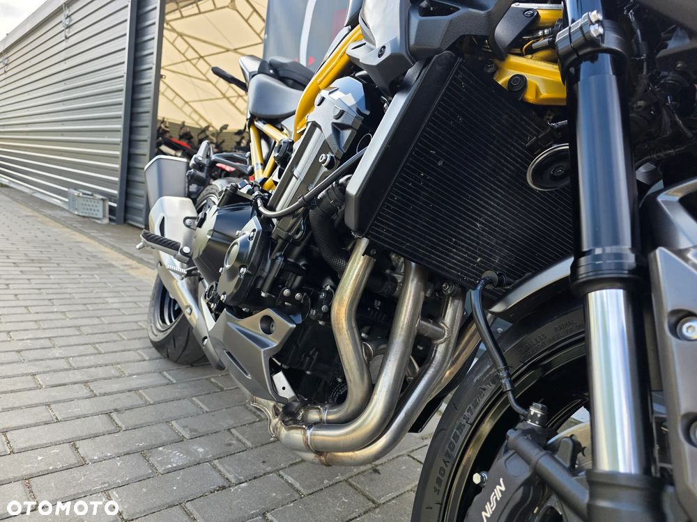 Kawasaki Z 900 - 28