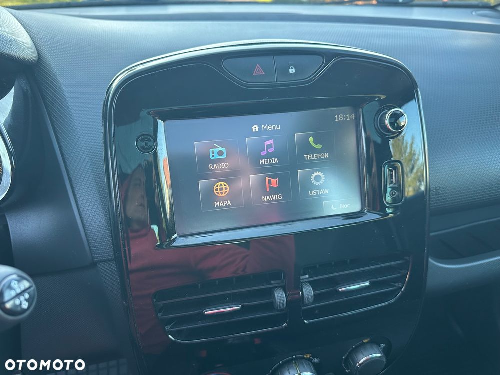 Renault Clio - 20