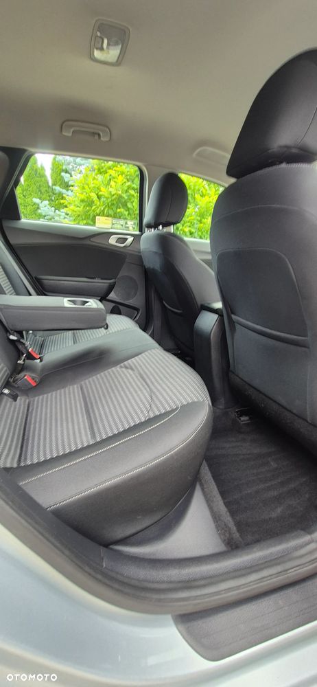 Kia Ceed 1.5 T-GDI M - 34