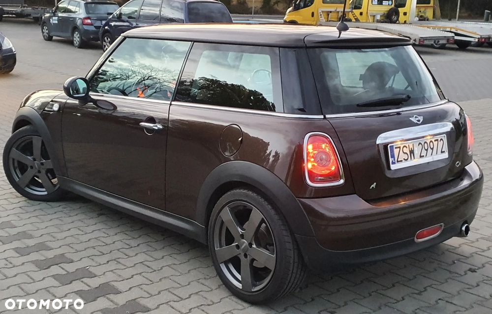 MINI Cooper D - 6