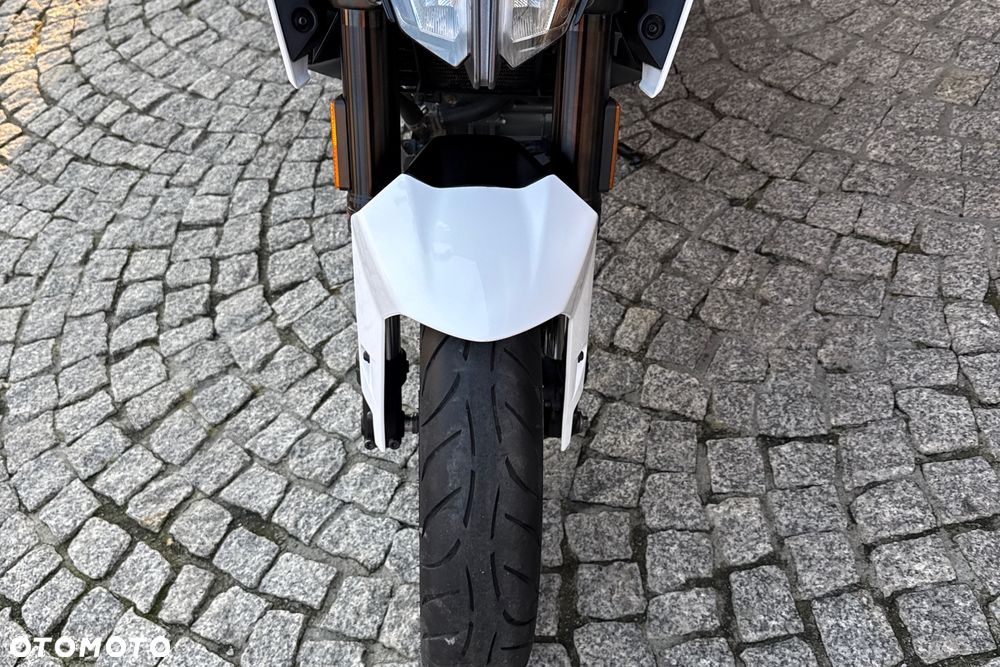 KTM Duke - 4