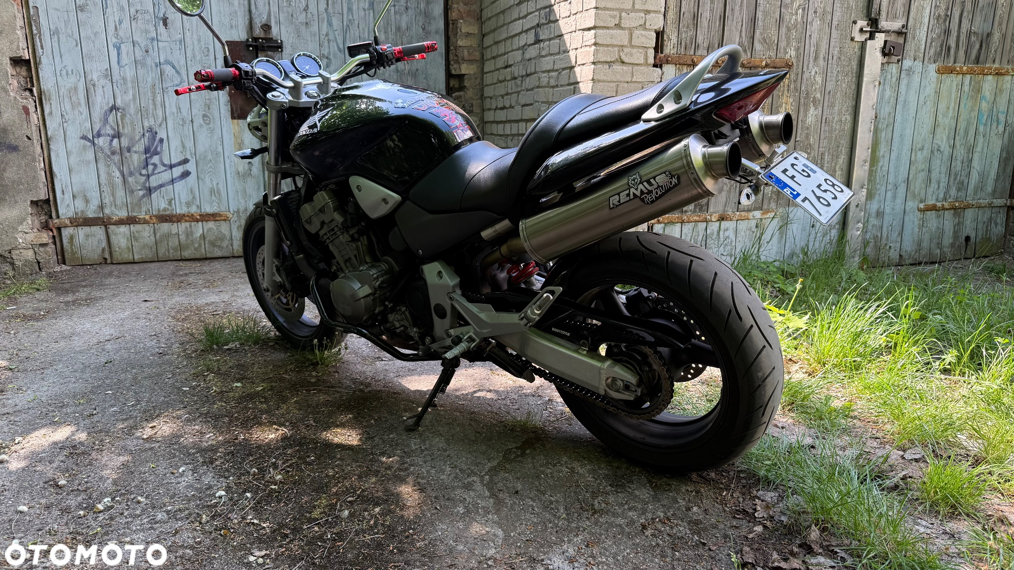 Honda Hornet - 2